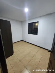 Alquiler apartamento en Condominio 