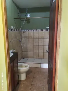 CALLE BLANCOS APTO 1 CUARTO MUY SEGURO