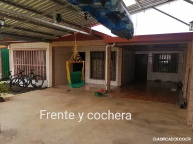 Casa grande en Guápiles 