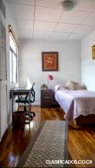 Habitación Sabana Sur, Estudiantes/Trabajadoras(Mujeres)