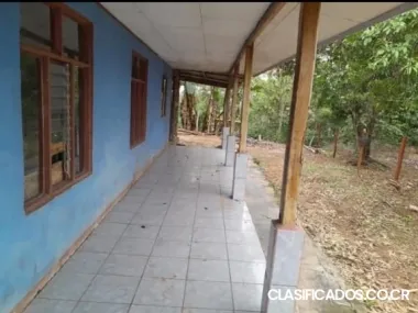 PROPIEDAD Y CASA EN POLKA DE PURISCAL. 