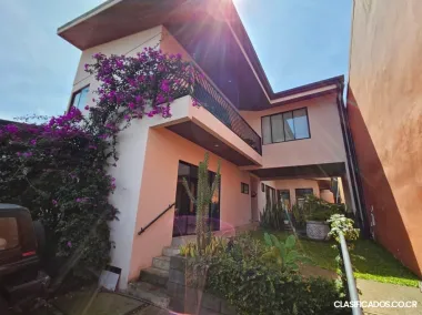 SE VENDEN 2 BELLOS APARTAMENTOS EN HEREDIA. 