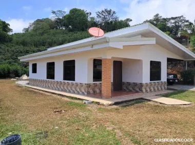 SE VENDE BELLA PROPIEDAD Y CASA EN SAN RAMÓN. 