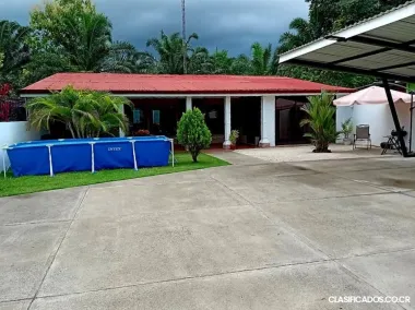 BELLA Y EXCLUSIVA PROPIEDAD EN QUEPOS, PUNTARENAS. . 