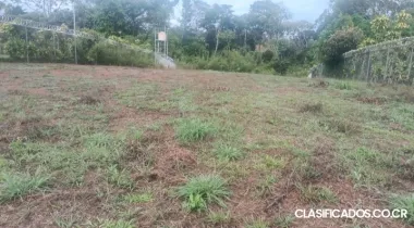 SE VENDE BELLÍSIMA PROPIEDAD EN DANIEL FLORES, PÉREZ ZELED